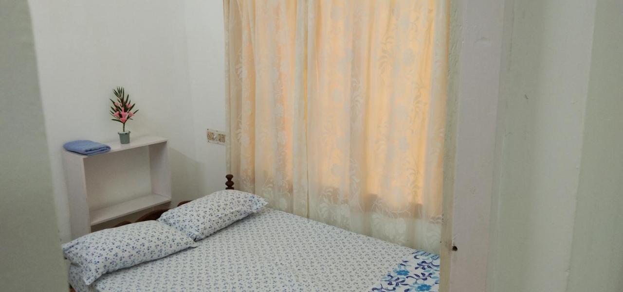 Jestine Homestay Kochi Екстер'єр фото